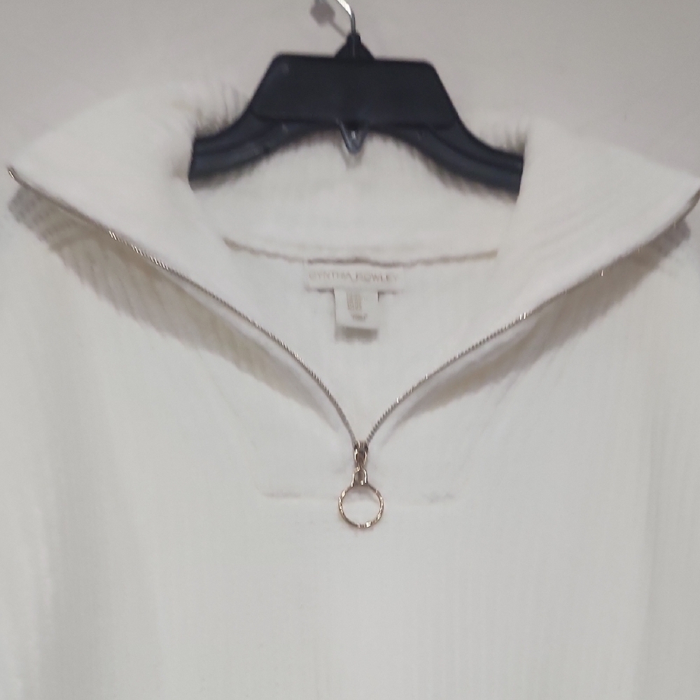 Elegant White Cowl Neck Sweater - Picture 5 of 7